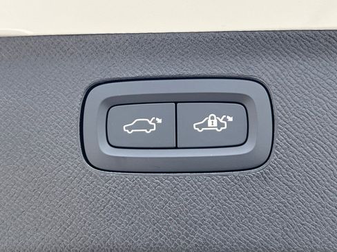 New 2026 Volvo XC90 B6 Ultra w/ Protection Package Premier image 14