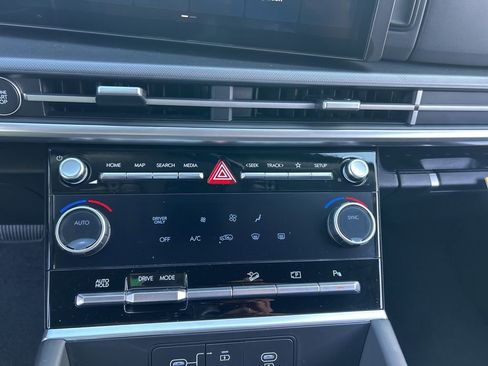 New 2026 Hyundai Santa Fe SE FWD image 18