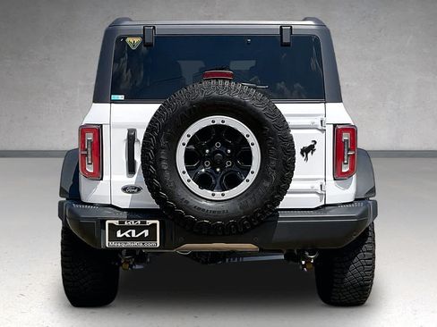 Used 2023 Ford Bronco Badlands AWD/4WD image 5