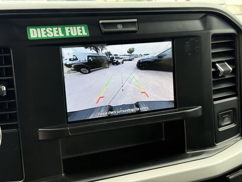 Used 2025 Ford F250 XLT AWD/4WD image 22