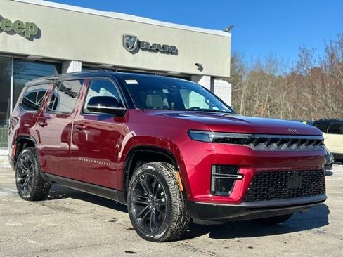 New 2026 Jeep Grand Wagoneer Summit image 8