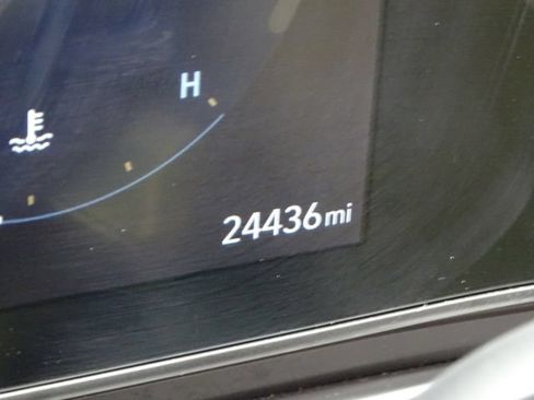 Used 2024 Hyundai Kona Limited FWD image 38