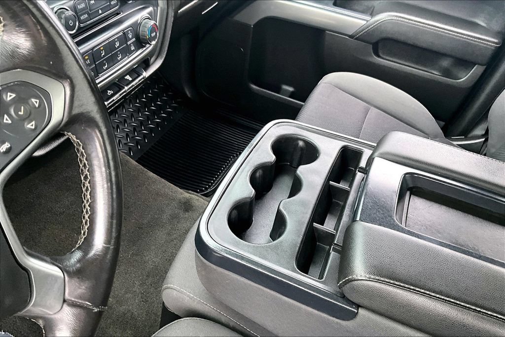 Used 2018 Chevrolet Silverado 2500 LT AWD/4WD image 15