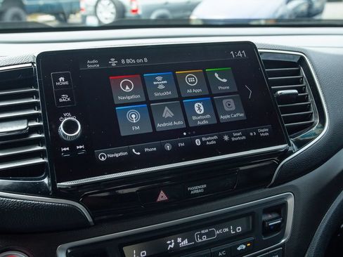 Certified 2024 Honda Ridgeline TrailSport image 32