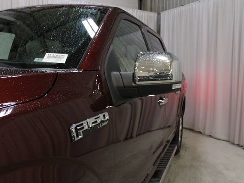 Used 2015 Ford F150 Lariat w/ Equipment Group 502A Luxury AWD/4WD image 34