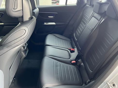 New 2025 Mercedes-Benz GLC 350e 4MATIC image 31