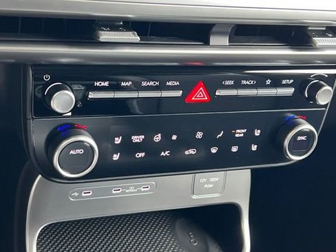 New 2026 Hyundai Ioniq 9 SEL image 22