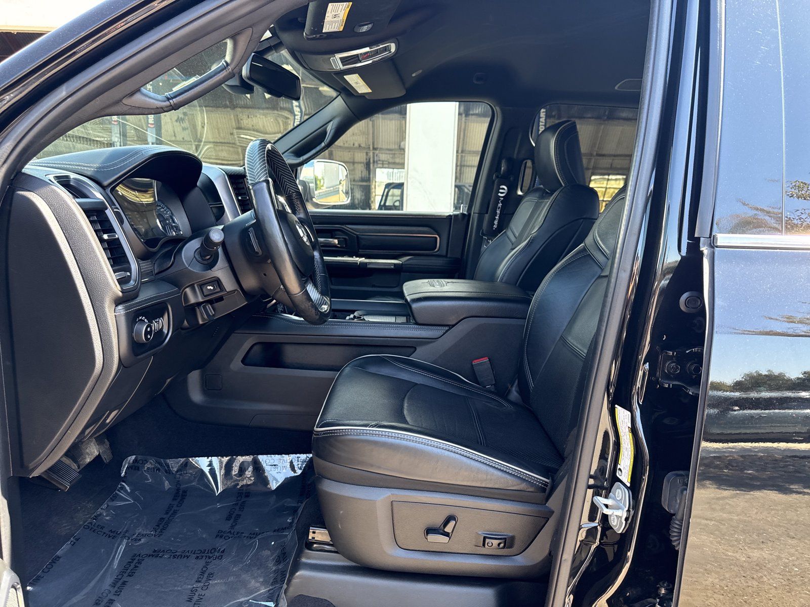 Used 2020 RAM 2500 Limited AWD/4WD image 9