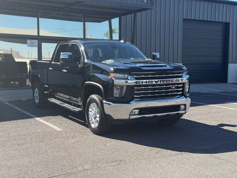 Used 2020 Chevrolet Silverado 2500 LTZ w/ LTZ Plus Package AWD/4WD image 12