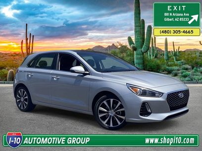 Used 2020 Hyundai Elantra GT w/ Style Package 02
