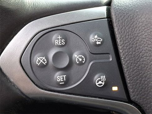 Used 2018 Chevrolet Tahoe LT image 23