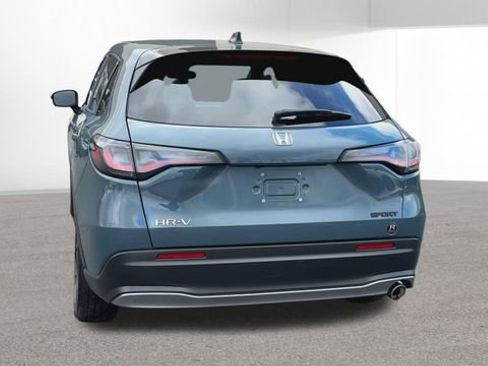 Used 2024 Honda HR-V Sport image 8