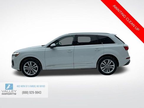 Used 2025 Audi Q7 3.0T Premium Plus w/ Premium Plus Package image 4