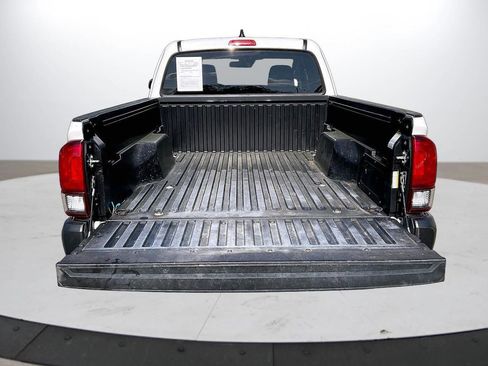 Used 2022 Toyota Tacoma SR RWD image 25