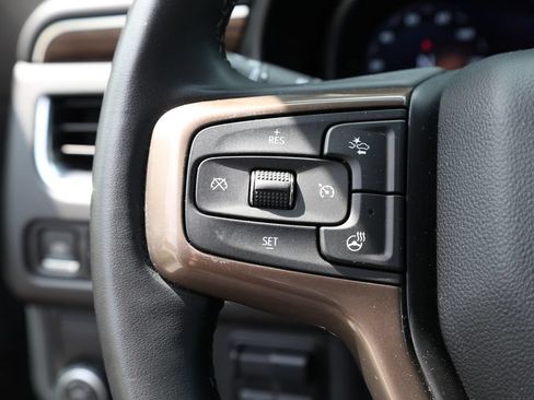 Used 2024 Chevrolet Tahoe High Country RWD image 40