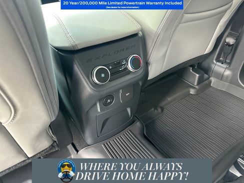 New 2026 Ford Explorer Active w/ Active Comfort Package RWD image 29