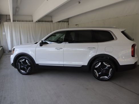 Used 2024 Kia Telluride S w/ S Sunroof Package AWD/4WD image 23
