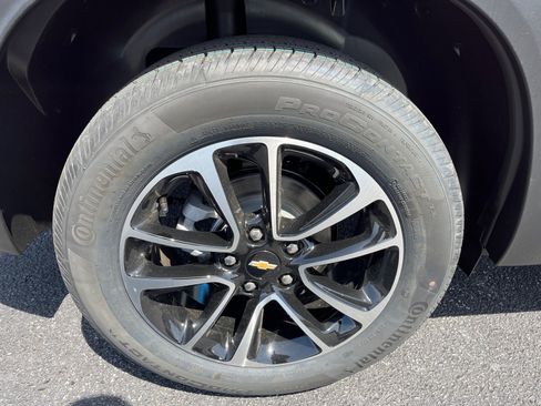New 2026 Chevrolet TrailBlazer LT w/ Convenience Package AWD/4WD image 12