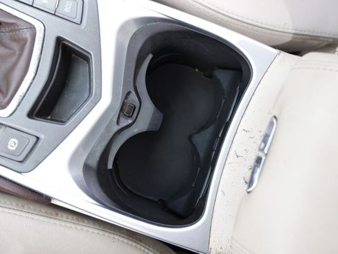 Used 2012 Cadillac SRX Performance FWD image 42