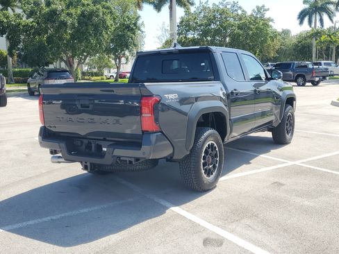 Certified 2026 Toyota Tacoma TRD Off-Road w/ TRD Off Road Upgrade Package AWD/4WD image 3