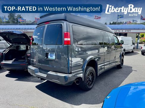 Used 2016 GMC Savana 2500 Extended w/ Cold Climate Package RWD image 6