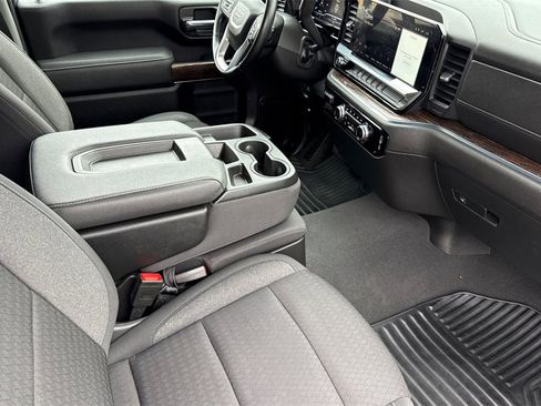 Used 2024 GMC Sierra 3500 SLE w/ SLE Convenience Package image 20