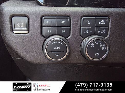 Used 2022 Chevrolet Silverado 1500 LT AWD/4WD image 13