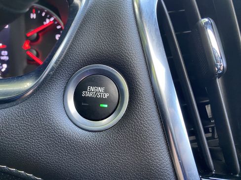 Used 2023 Chevrolet Traverse Premier w/ Redline Edition FWD image 24