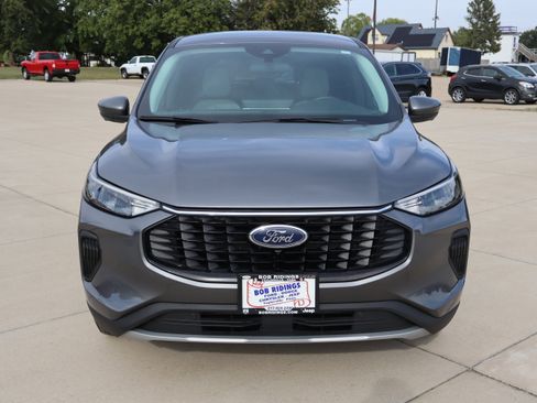 Used 2023 Ford Escape Active w/ Tech Pack #2 image 3