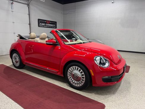 Used 2015 Volkswagen Beetle 1.8T FWD image 10