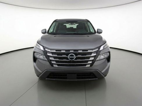 Used 2025 Nissan Rogue SV FWD image 2