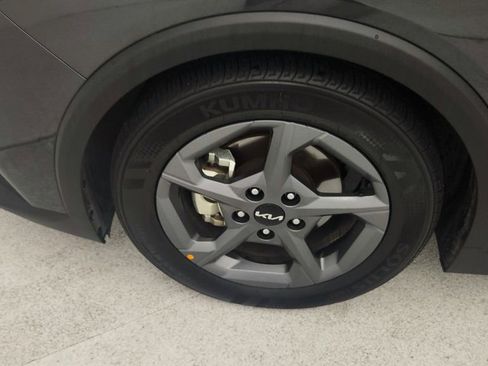 Used 2025 Kia K4 FWD image 27