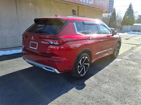 Used 2022 Mitsubishi Outlander SEL image 5