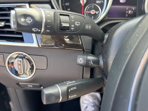 Used 2018 Mercedes-Benz GLE 350 4MATIC w/ Premium 2 Package image 44