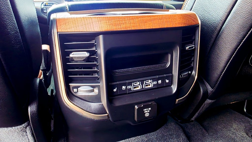 Used 2021 RAM 1500 Limited AWD/4WD image 25