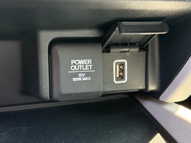 Used 2021 Honda Pilot EX image 19