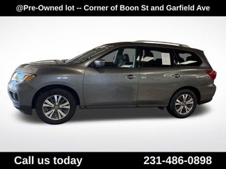 Used 2020 Nissan Pathfinder SL AWD/4WD video 2