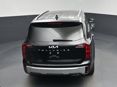 Certified 2024 Kia Telluride S w/ S Sunroof Package FWD image 25