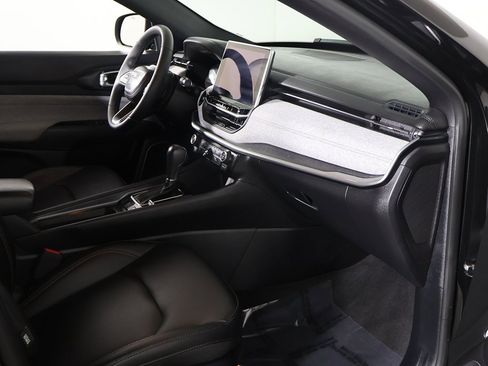 Used 2023 Jeep Compass Latitude image 22