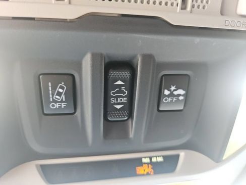 Used 2021 Subaru Forester Limited w/ Popular Package #3 AWD/4WD image 30