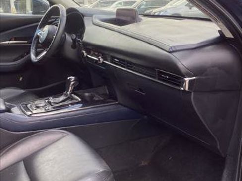 Used 2020 MAZDA CX-30 FWD w/ Preferred Package image 32