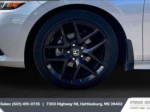 Used 2023 Honda Civic Sport image 7