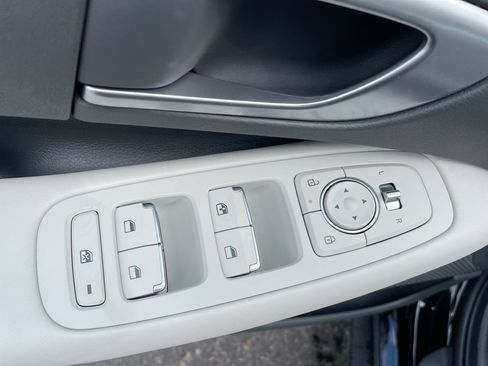 Used 2026 Hyundai Sonata SE FWD image 41
