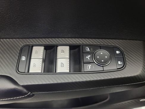 Used 2025 Mitsubishi Outlander SE image 25