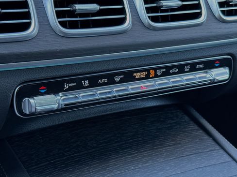 New 2025 Mercedes-Benz GLE 580 4MATIC image 21