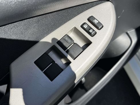 Used 2013 Toyota Corolla S w/ Premium Pkg FWD image 15