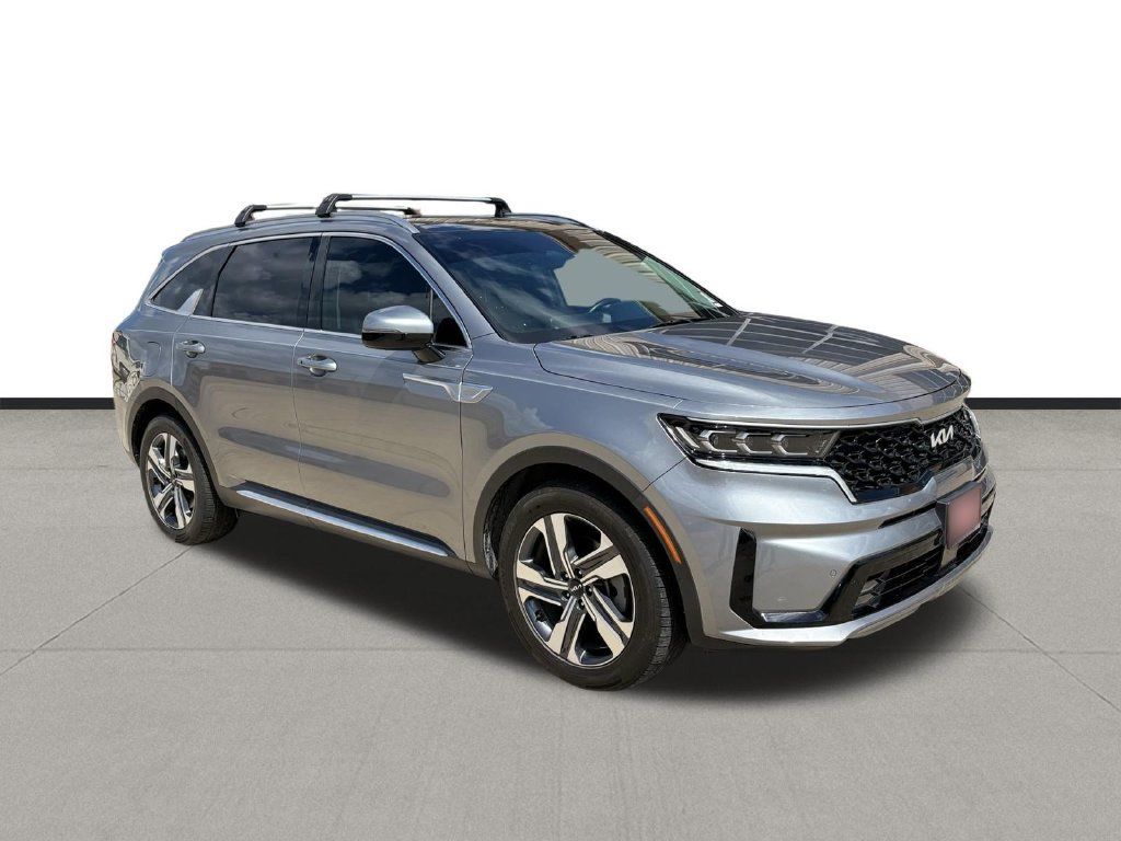 Used 2022 Kia Sorento SX w/ Panoramic Sunroof Package AWD/4WD image 3