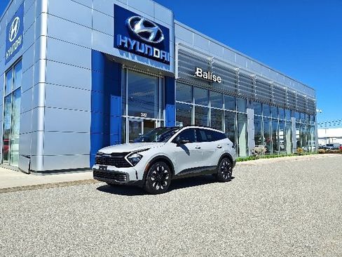 Used 2023 Kia Sportage X-Line w/ X-Line Premium Package AWD/4WD image 2