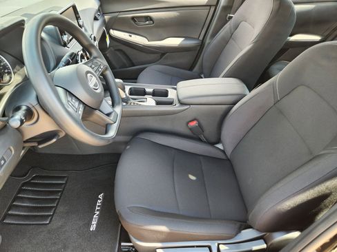 New 2025 Nissan Sentra S image 11