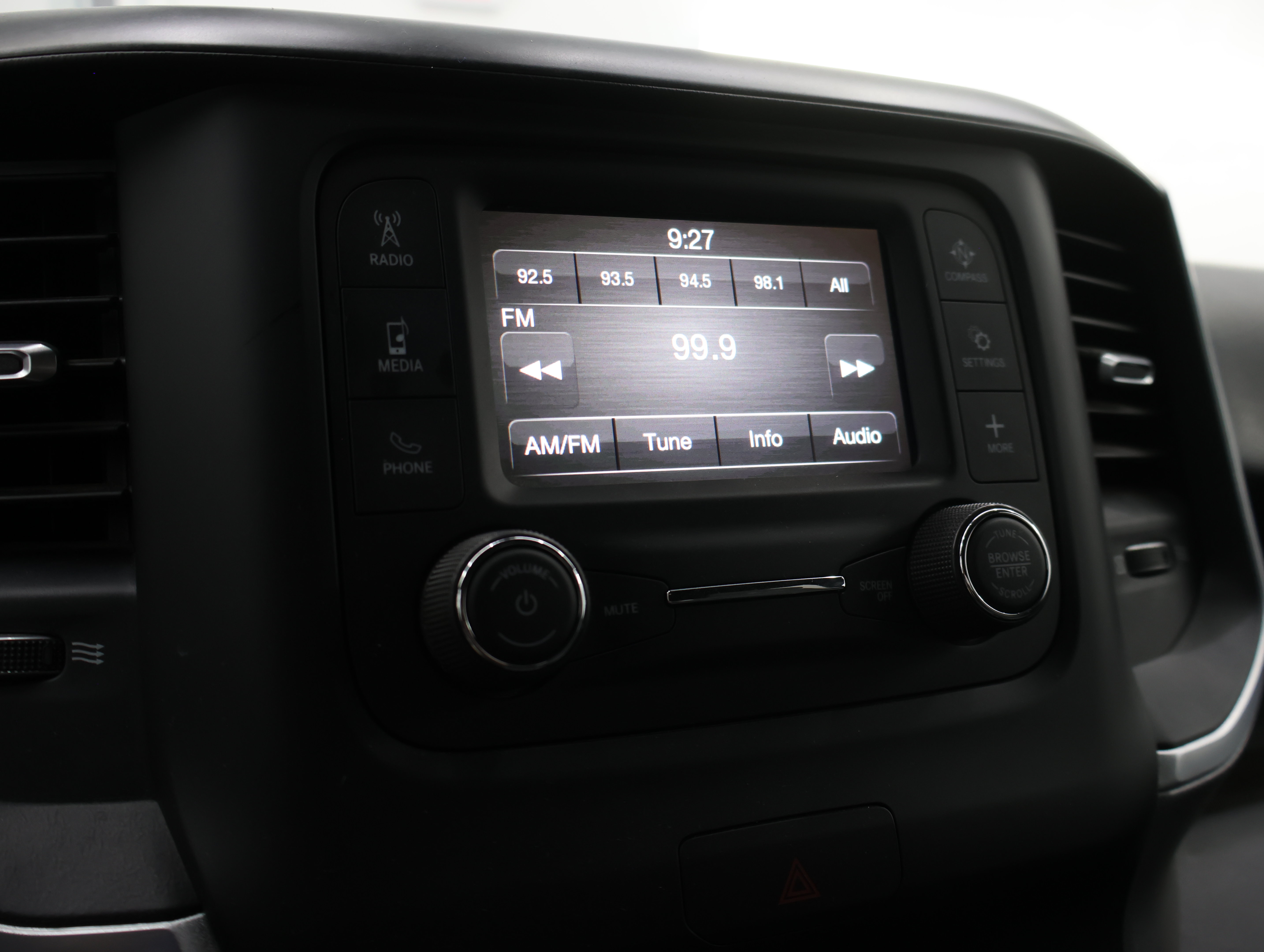 Used 2022 RAM 1500 Big Horn AWD/4WD image 11